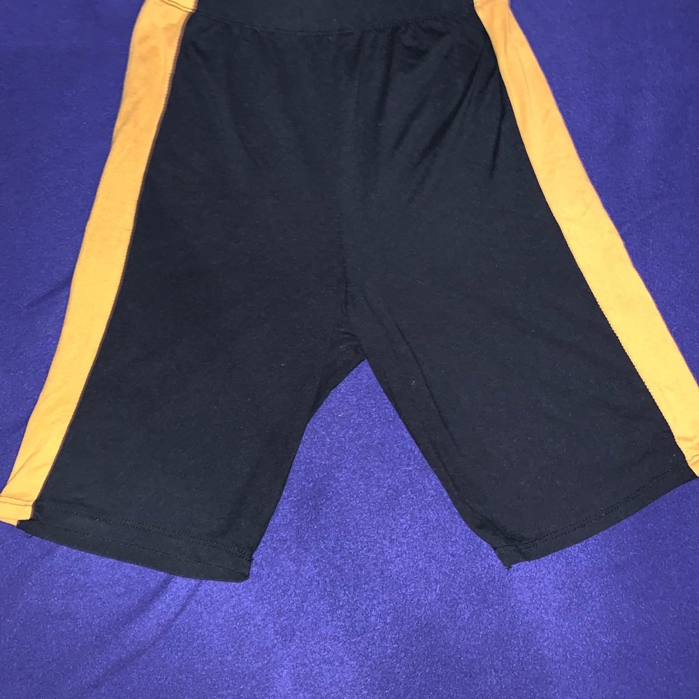 Shorts bundle ✨ - Picture 2 of 14